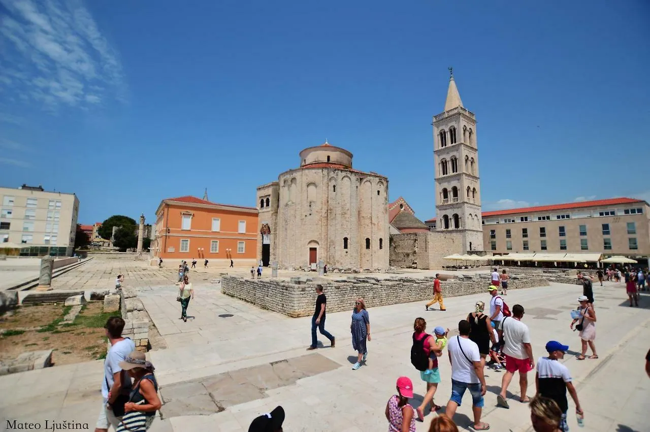 Nora Rooms Zadar 3*,